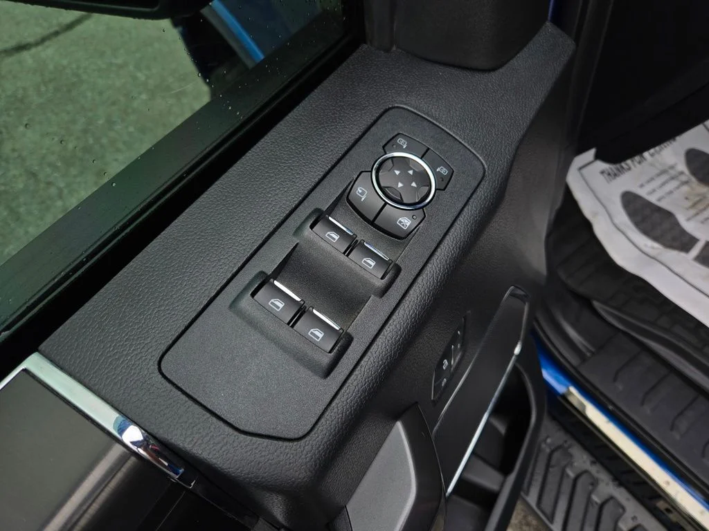 Used 2018 Blue Ford Lariat image 14