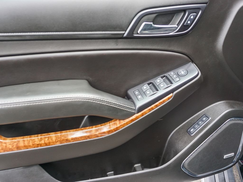Used 2018 Black Chevrolet Premier image 19