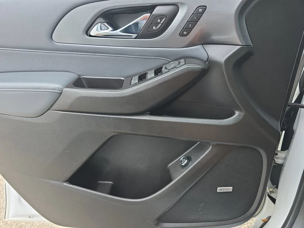 Certified Used 2018 White Chevrolet Premier image 23
