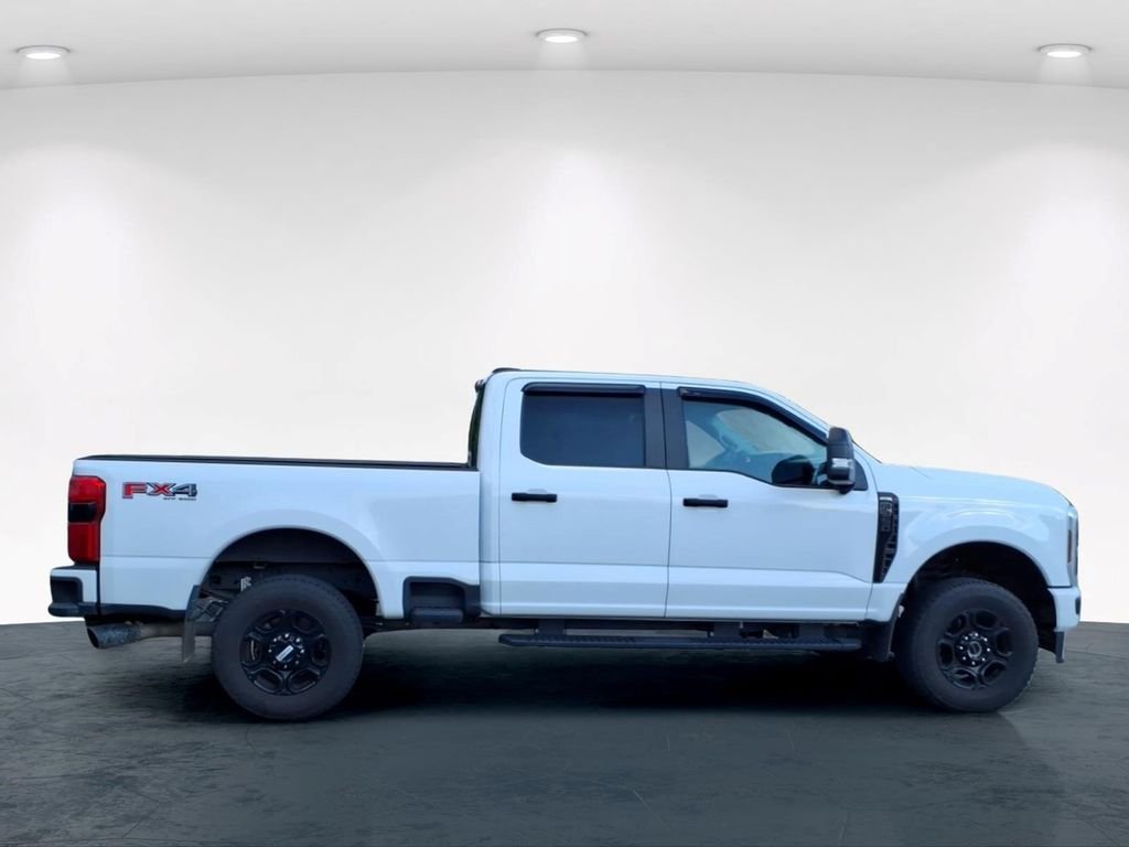 Used 2024 White Ford XL image 20