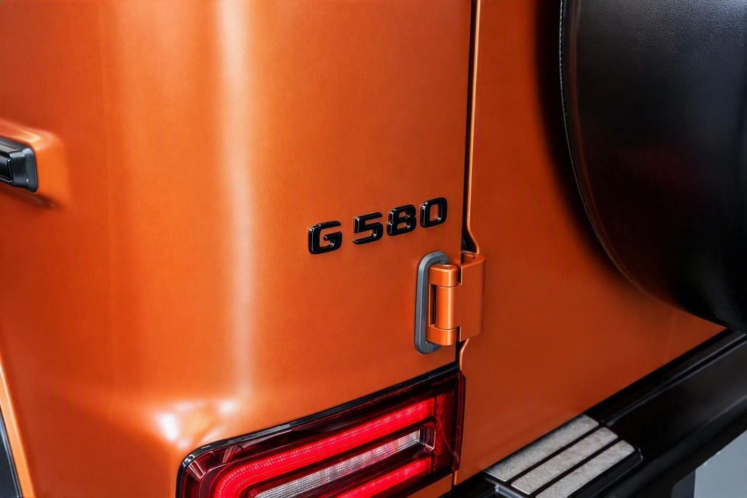 Certified Used 2026 Orange Mercedes-Benz G 580 image 4