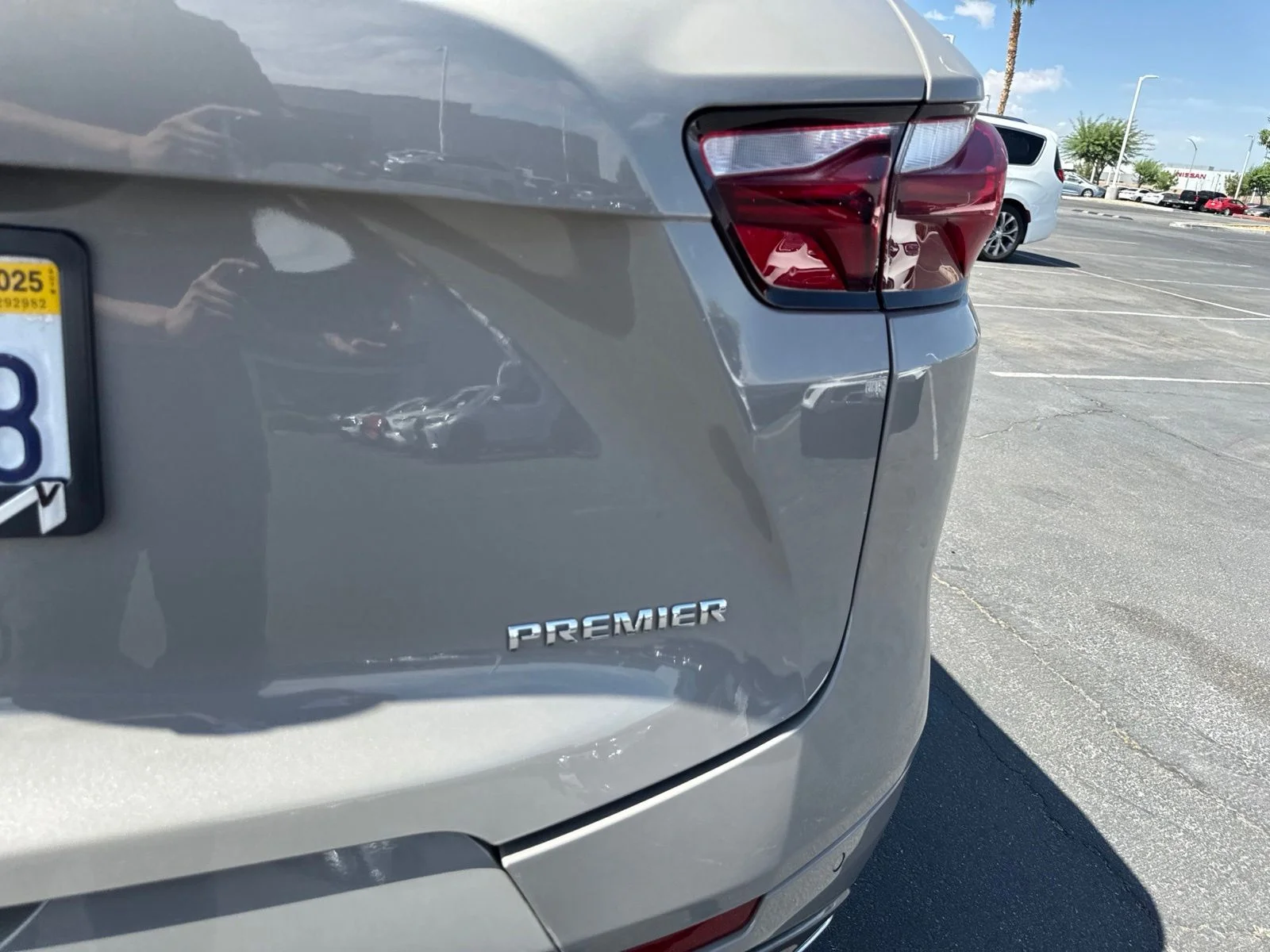 Used 2021 Pewter Metallic Chevrolet Premier image 12