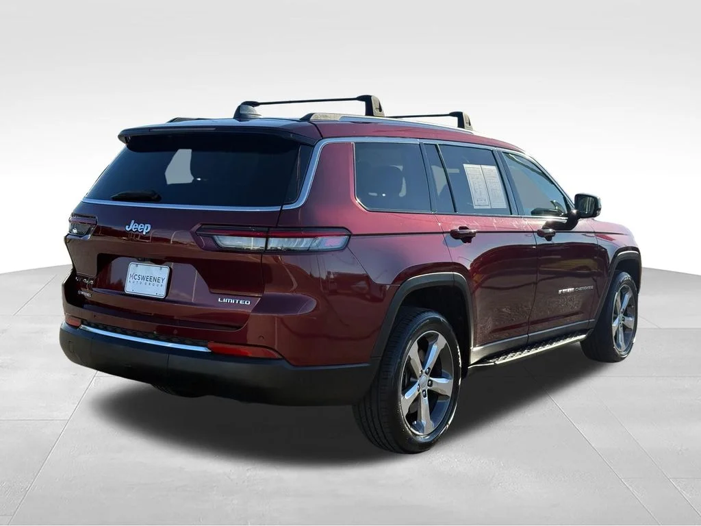 Used 2022 Red Jeep Limited image 27