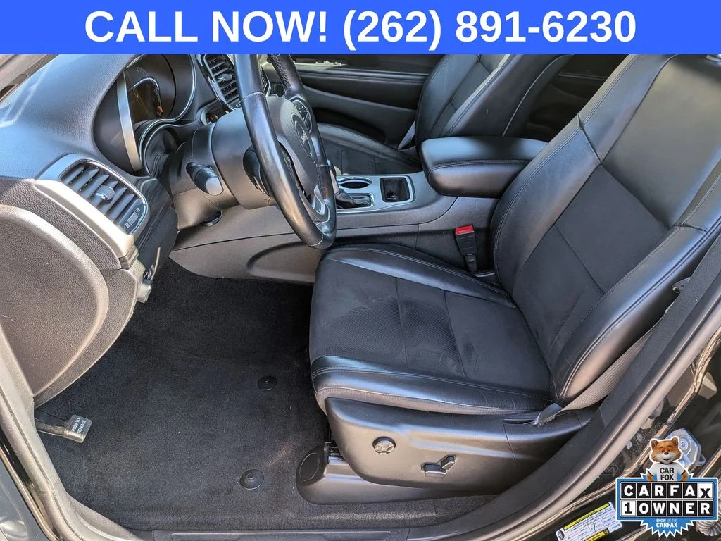 Used 2022 Black Jeep Laredo X image 11