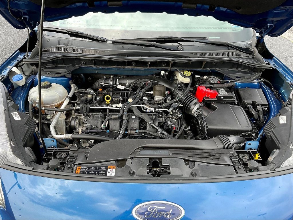 Used 2022 Blue Ford SEL image 35