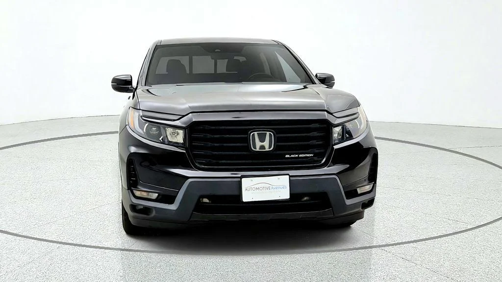 Used 2023 Crystal Black Pearl Honda Black Edition AWD image 2