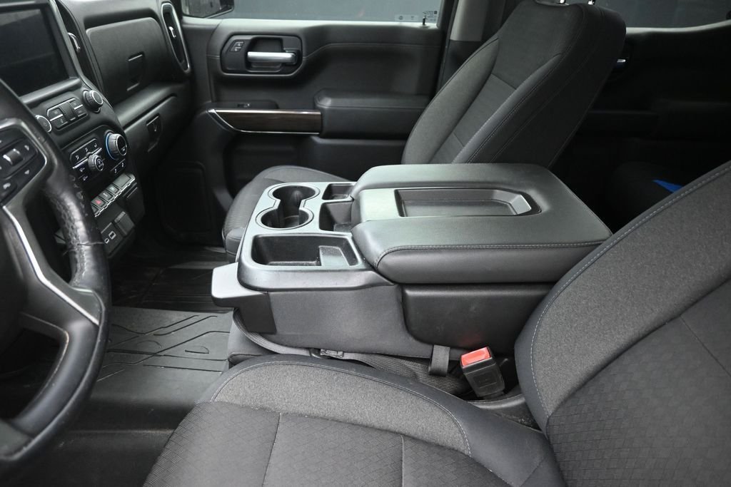 Used 2019 Black Chevrolet LT image 20