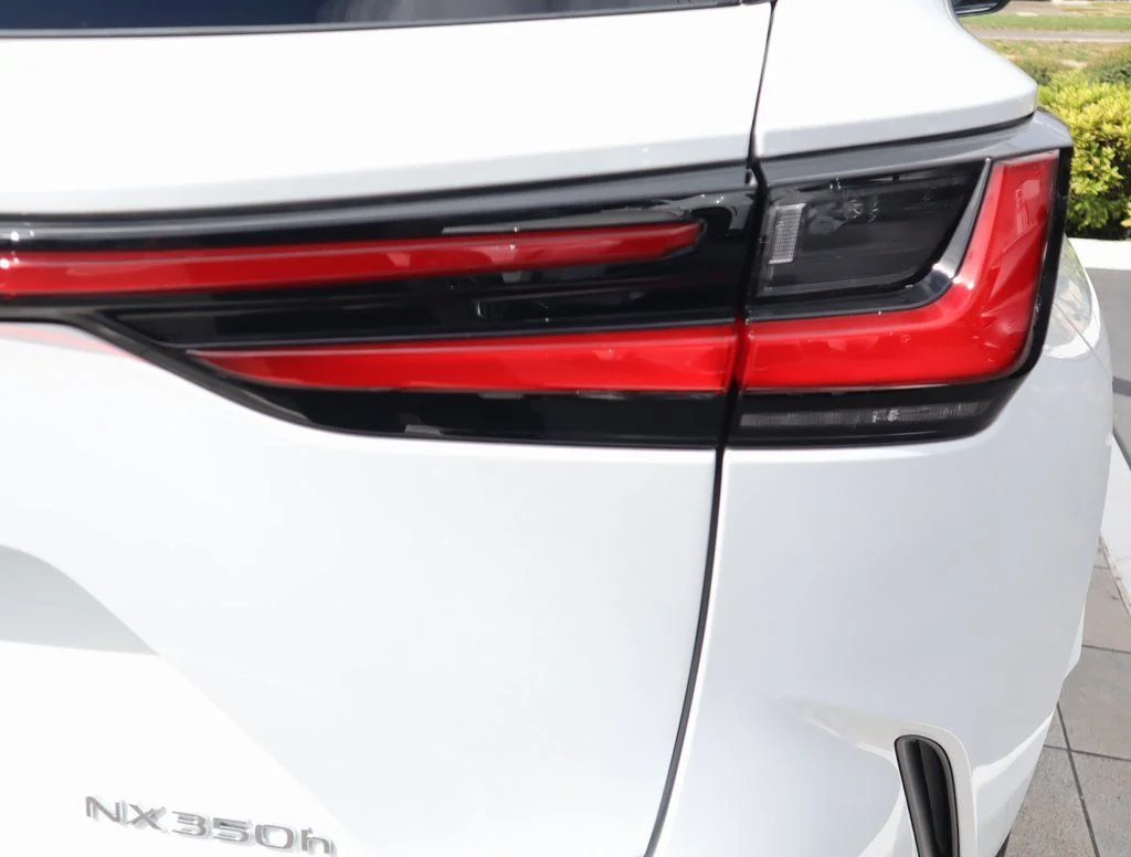 2026 Lexus NX 350h F-Sport - Photo 20