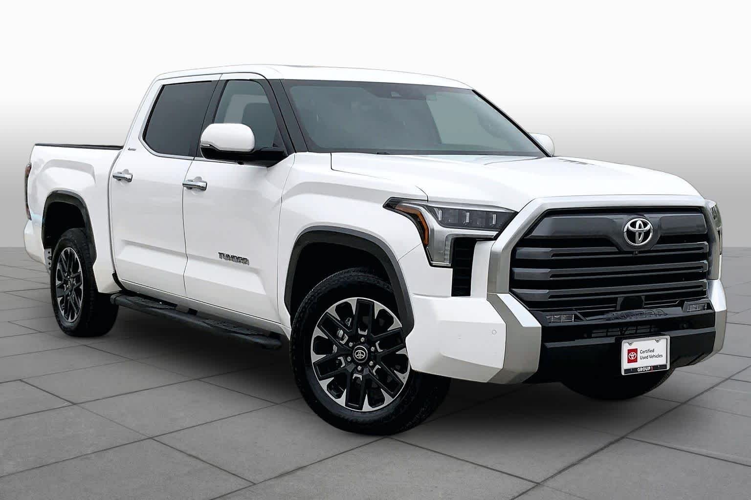 Used 2025 Ice Cap Toyota Limited image 3