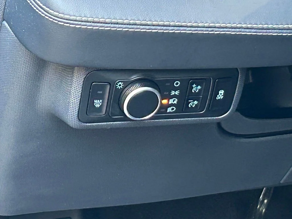 Used 2023 Blue Metallic Ford Premium image 36
