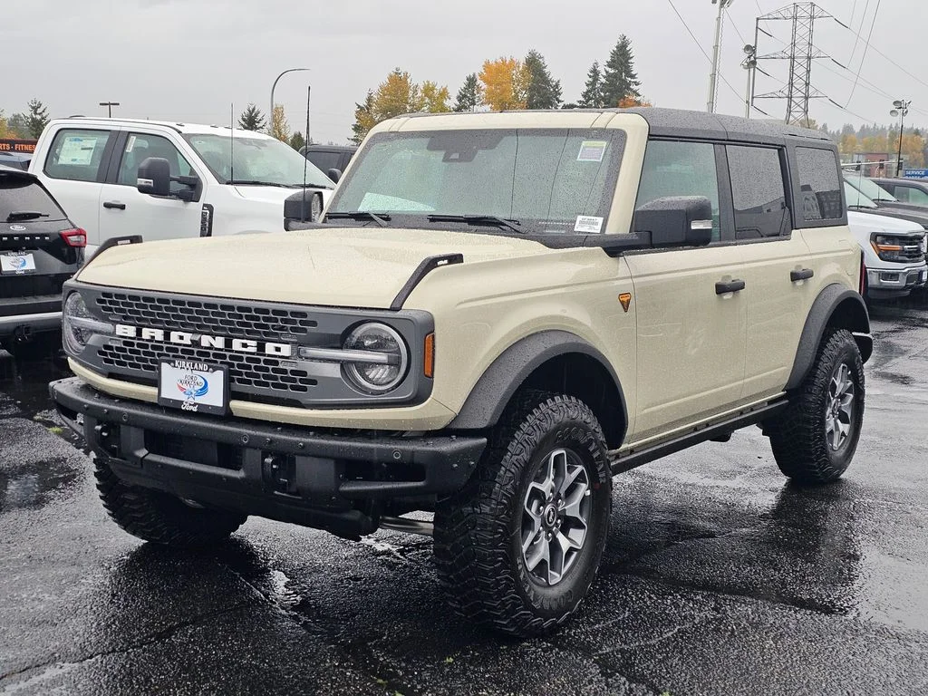 New 2025 Beige Ford Badlands image 3