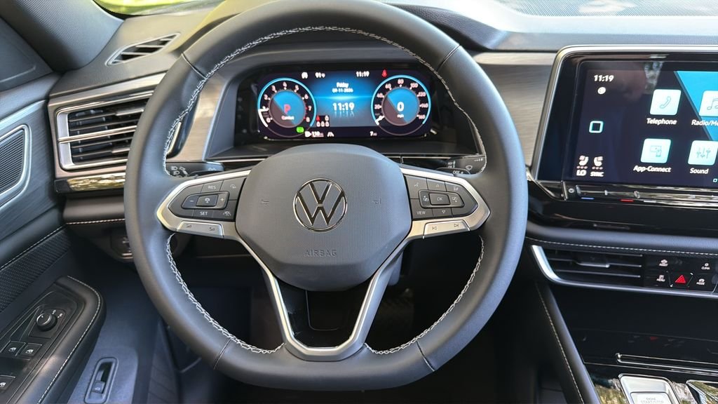 New 2026 Opal White Pearl Volkswagen SE w/Technology image 11