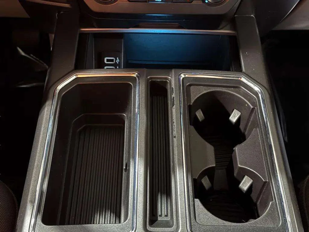 2019 Ford F-150 XLT - Photo 17