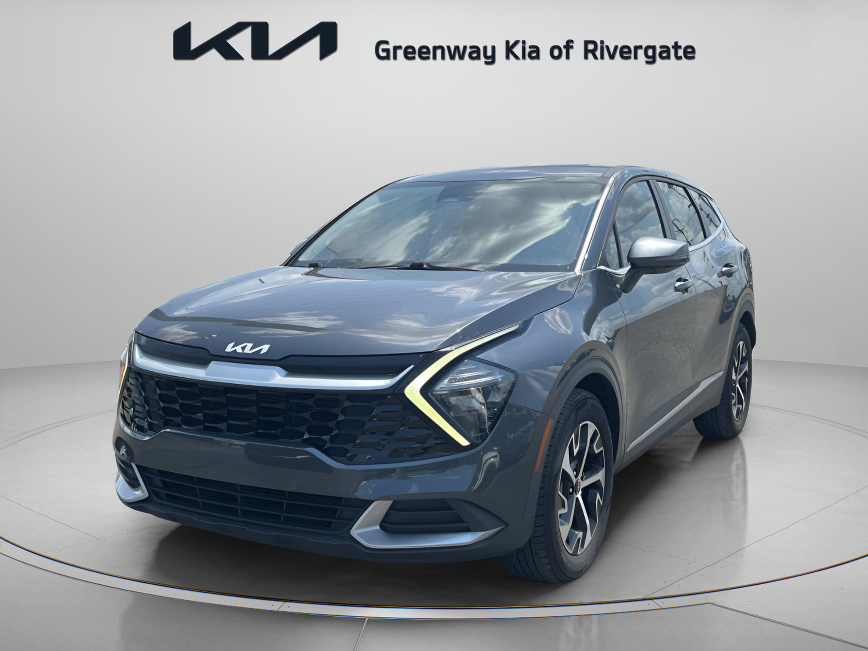 Used 2023 Gravity Gray Kia EX image 3