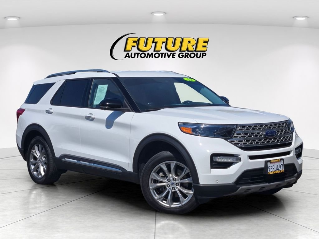 Used 2022 White Ford Limited image 1