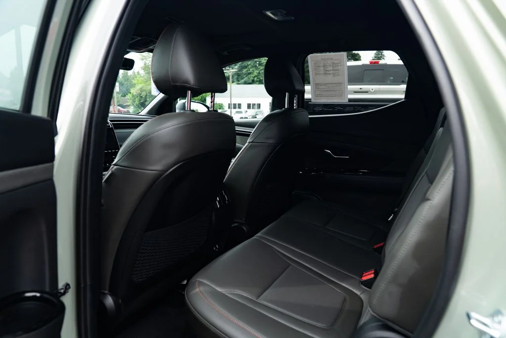Used 2024 Green Hyundai Limited image 21