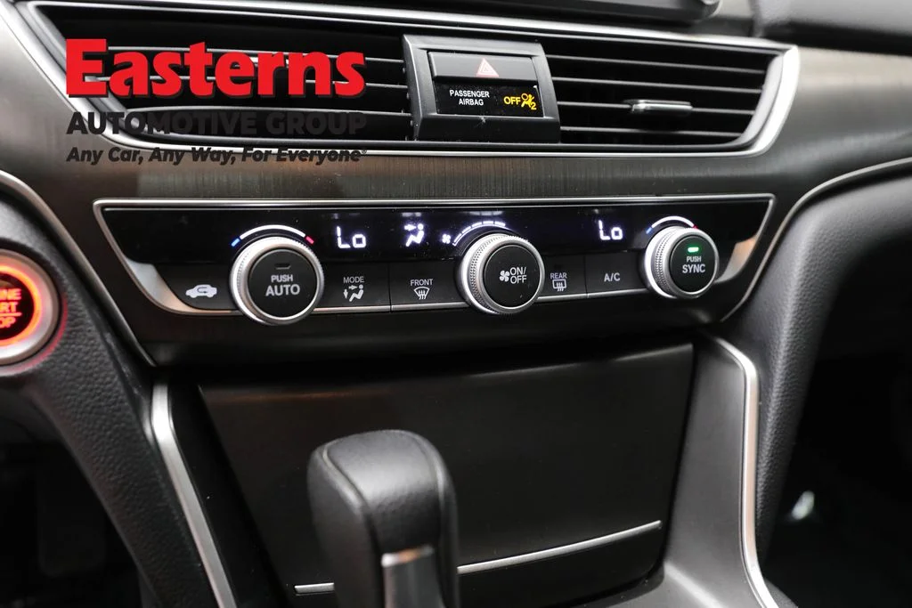 Used 2020 White Honda LX image 18
