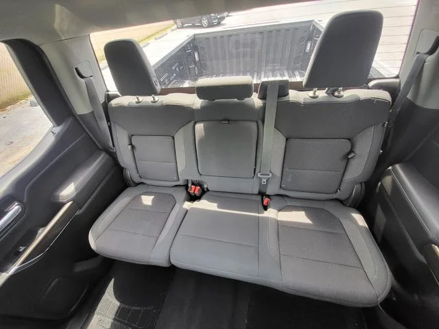 Used 2020  Chevrolet RST image 11