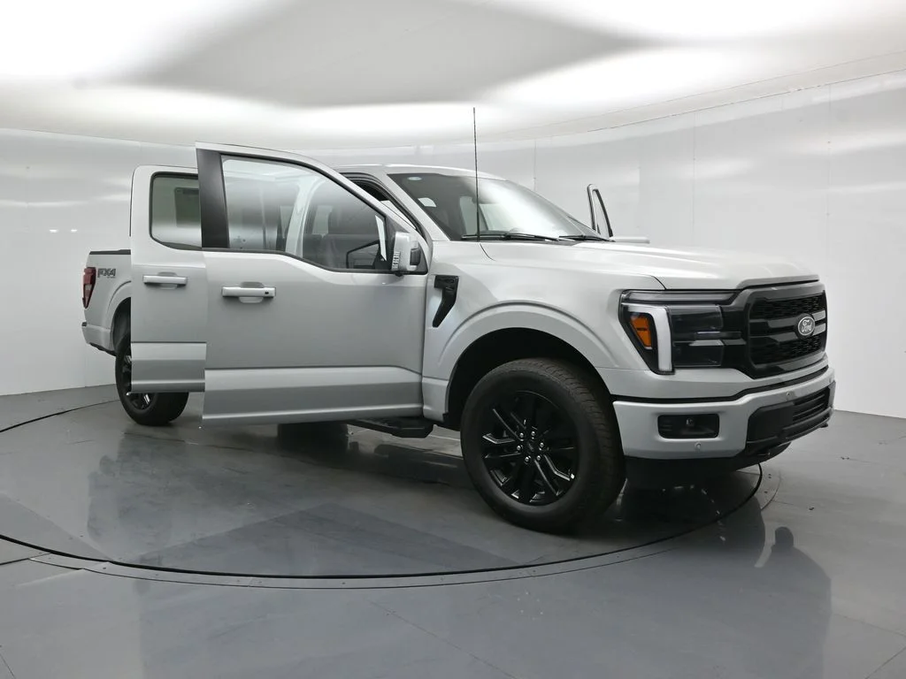 New 2026 Avalanche Ford Lariat image 31