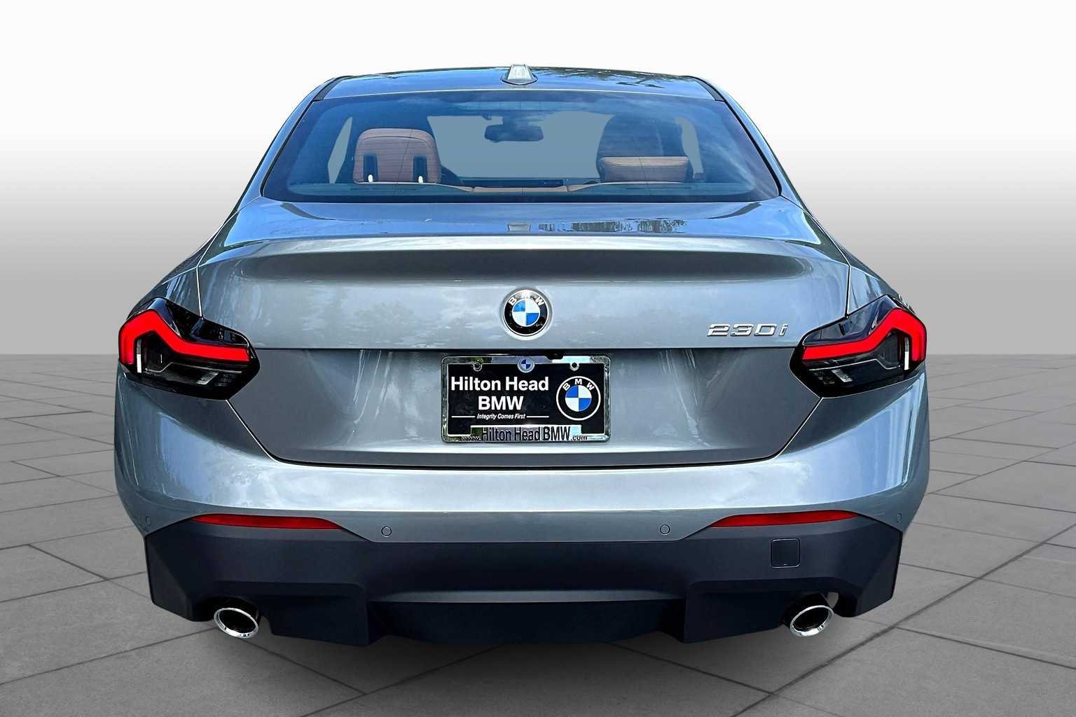 New 2025 Skyscraper Grey Metallic BMW 230i image 4