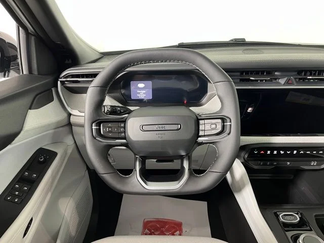 Used 2026 White Jeep Laredo image 19