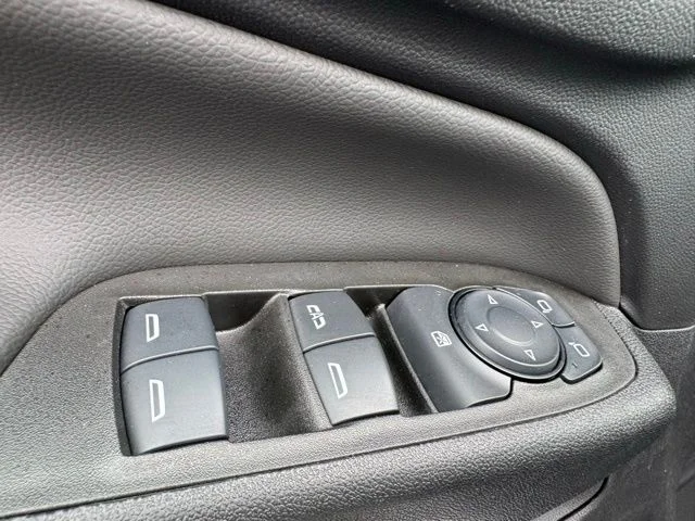 2024 Chevrolet Equinox LT - Photo 15