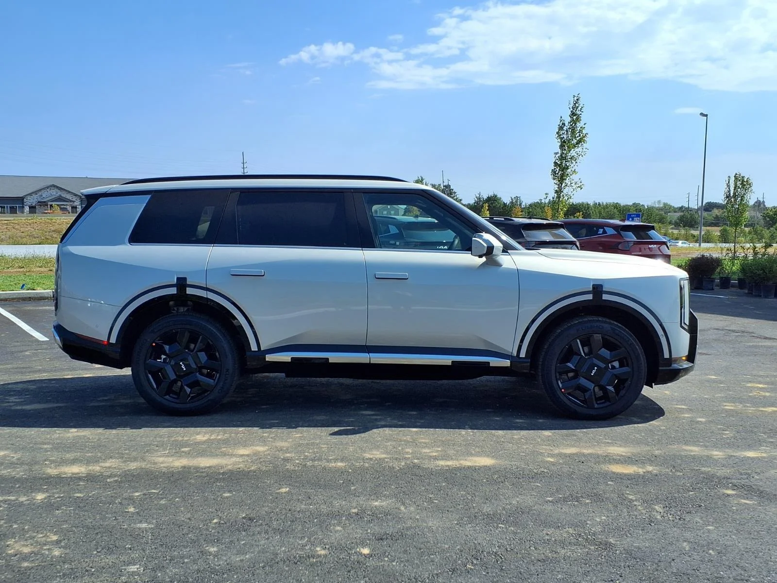 New 2027 Ivory Silver Kia SX-Prestige image 17