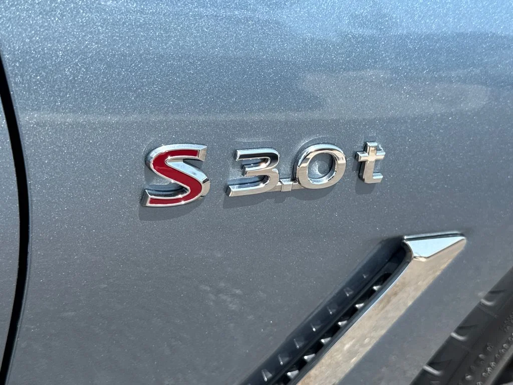 Used 2017 Blue INFINITI Red Sport 400 image 8