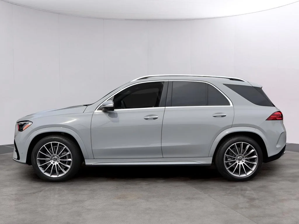 Used 2026 MANUFAKTUR Alpine Gray Mercedes-Benz GLE 450 image 3