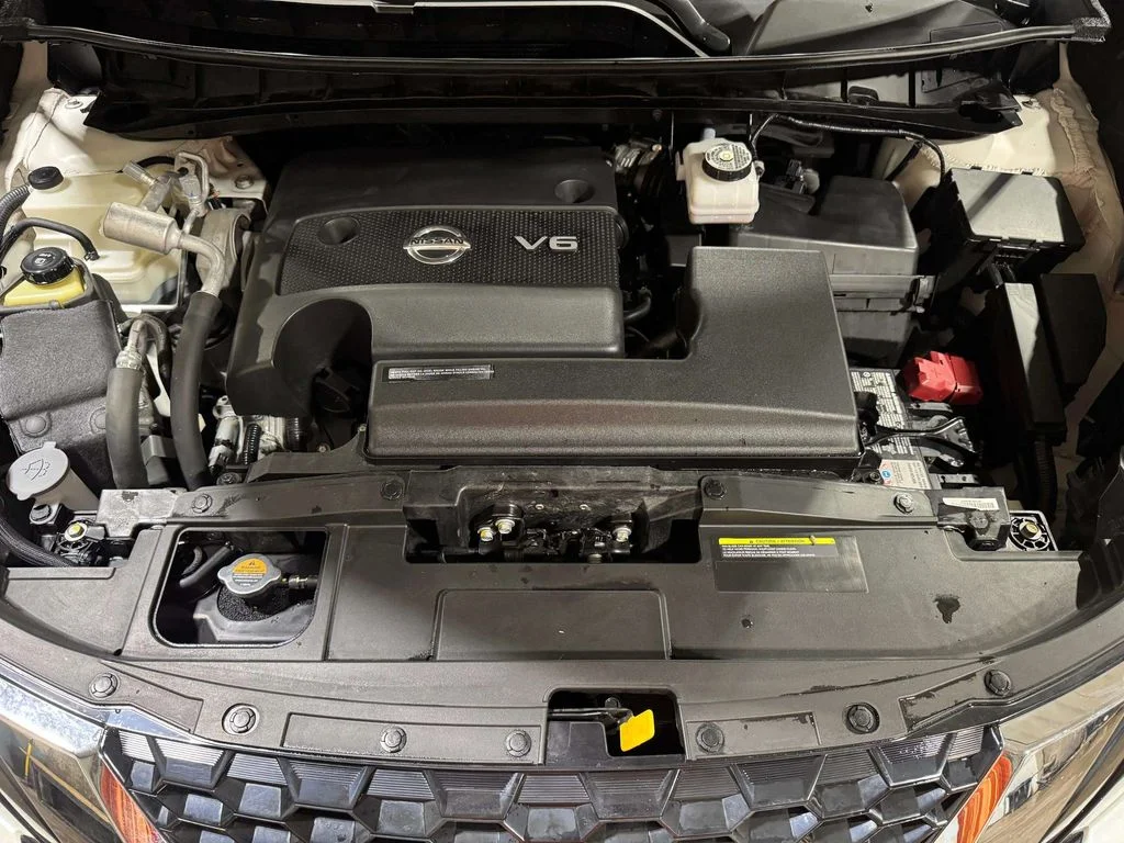 Certified Used 2024 Pearl White Tricoat Nissan SL image 29