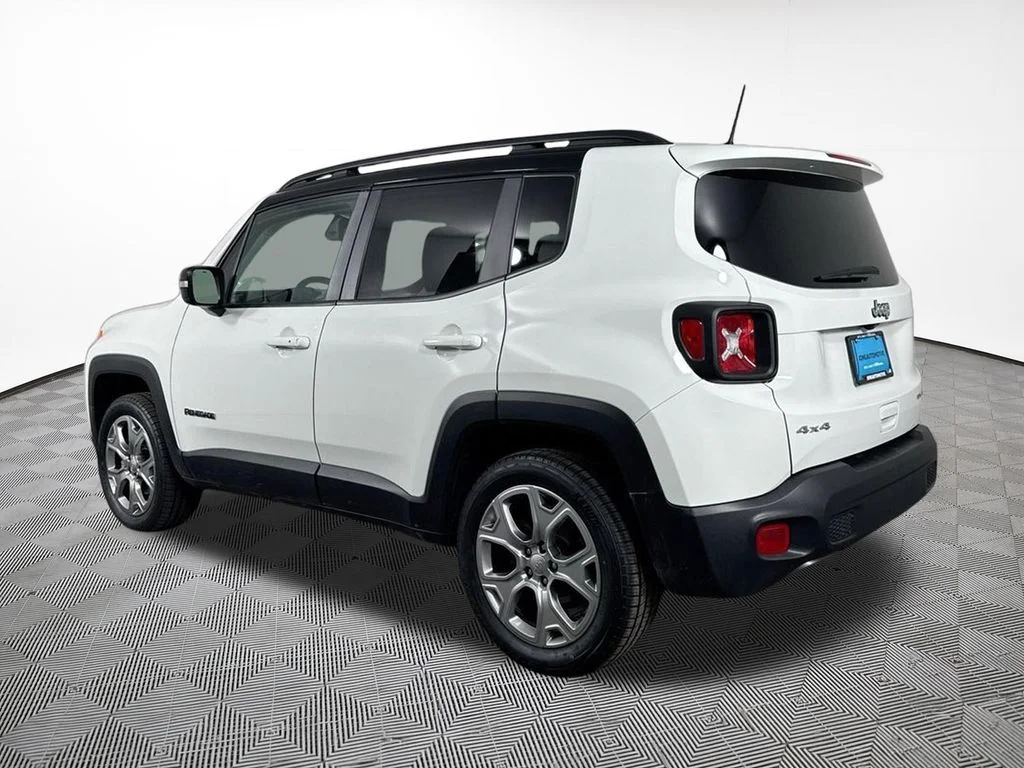 2023 Jeep Renegade Limited - Photo 13