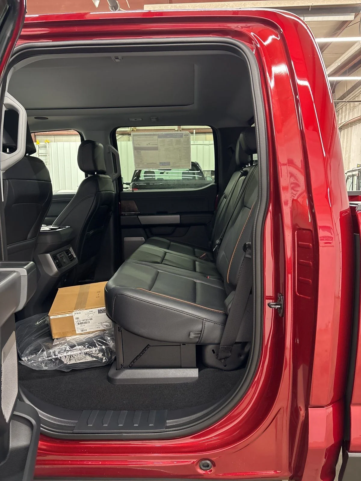 New 2026 Ruby Red Metallic Tinted Clearcoat Ford F-250® Lariat® image 14