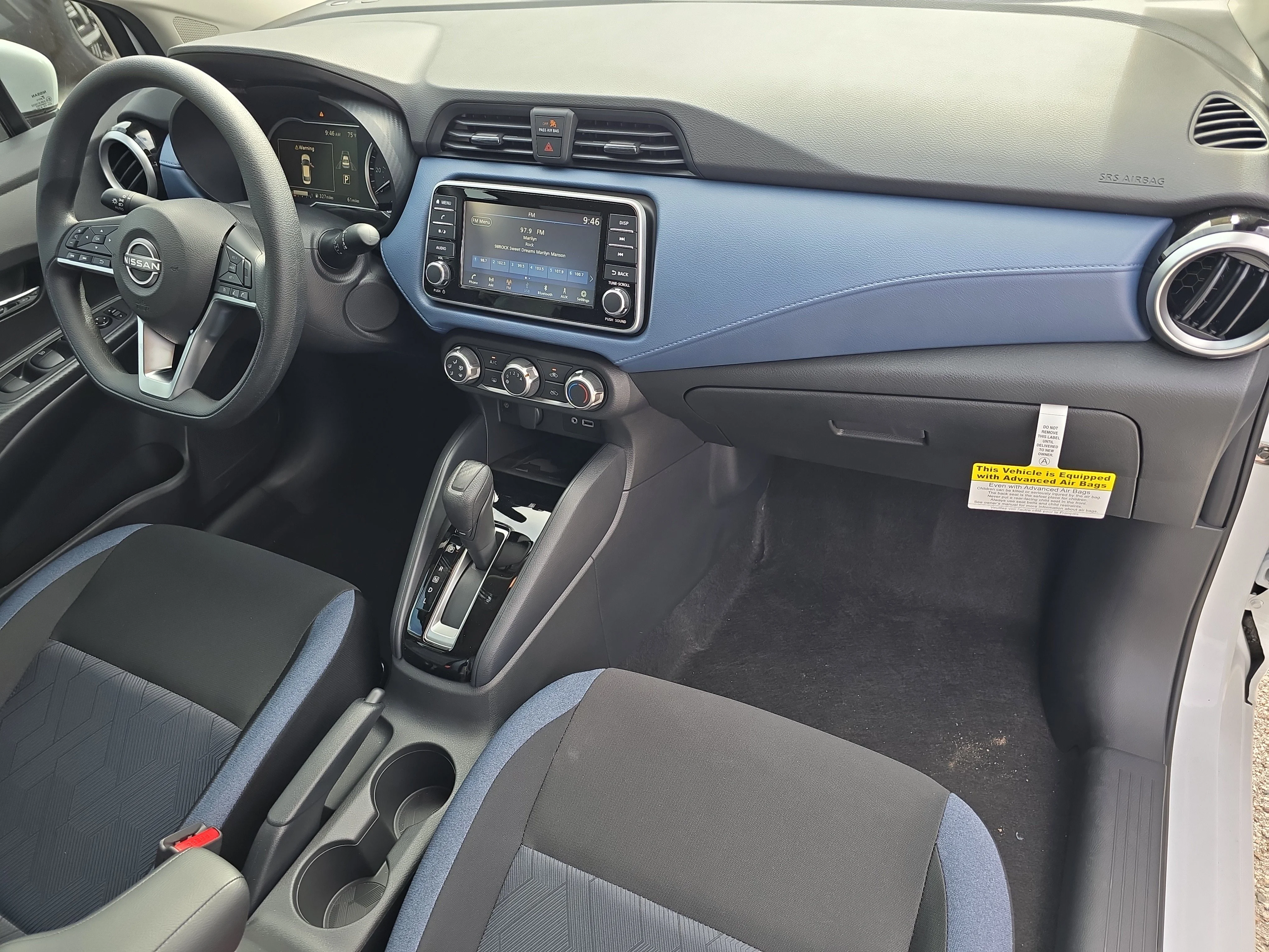 2025 Nissan Versa Sedan SV - Photo 11