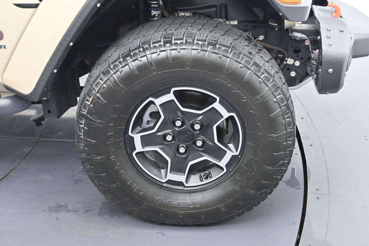 Used 2022 Limited Edition Gobi Clearcoat Jeep Mojave image 33