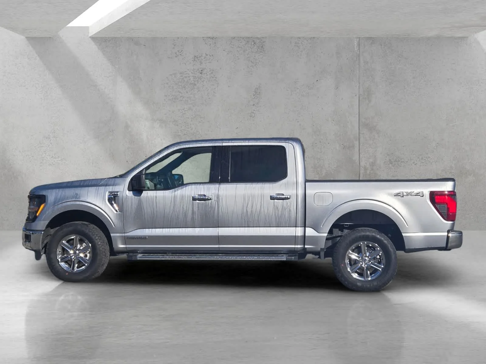 Used 2025  Ford XLT image 7