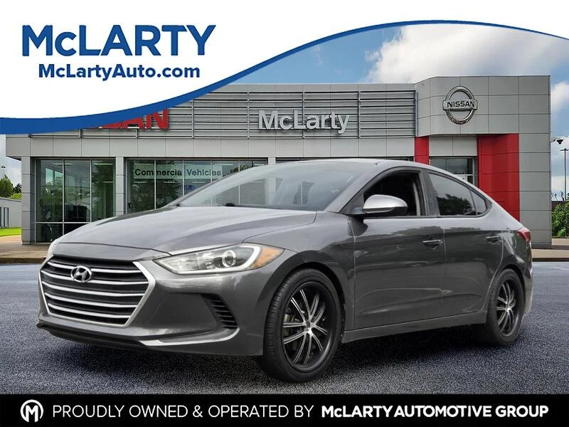 Used 2017 Galactic Gray HYUNDAI SE 2.0L AUTO (ULSAN PLANT) image 1