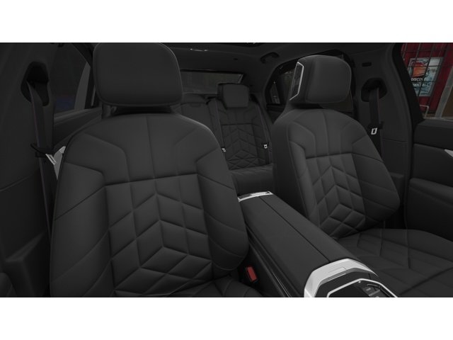 New 2026 Black Sapphire Metallic BMW 750e xDrive image 11
