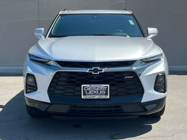 Used 2021 Silver Ice Metallic Chevrolet RS image 3