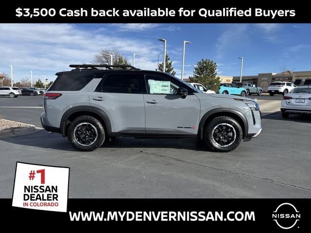New 2026 Boulder Gray Pearl / Super Black Two-tone Nissan Rock Creek image 3