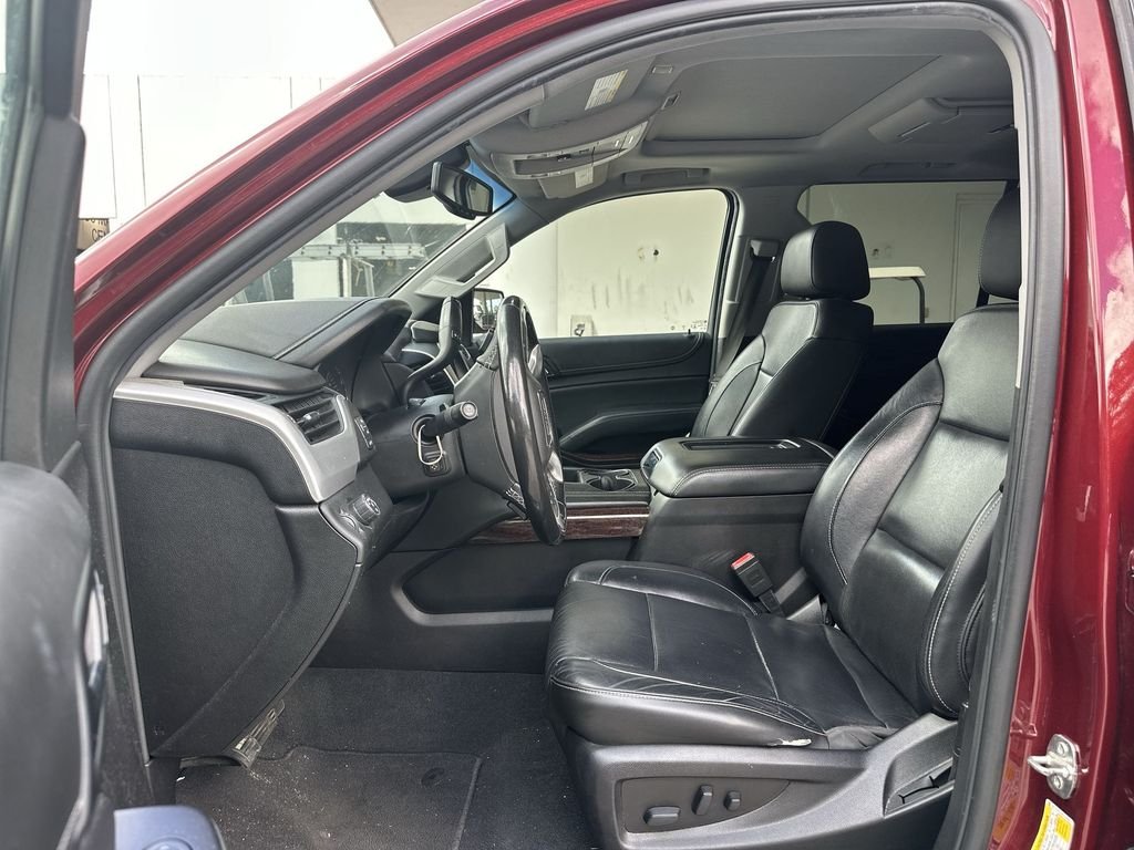 Used 2019 CRIMSON RED TINTCOAT GMC SLT image 2