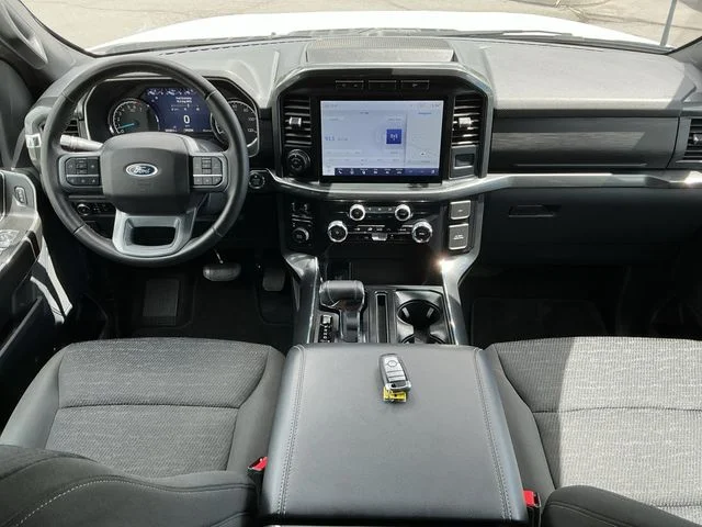 Used 2023 White Ford XLT image 21