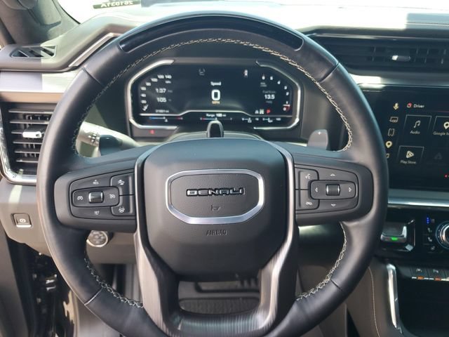 Used 2025 Onyx Black GMC Denali Ultimate image 11