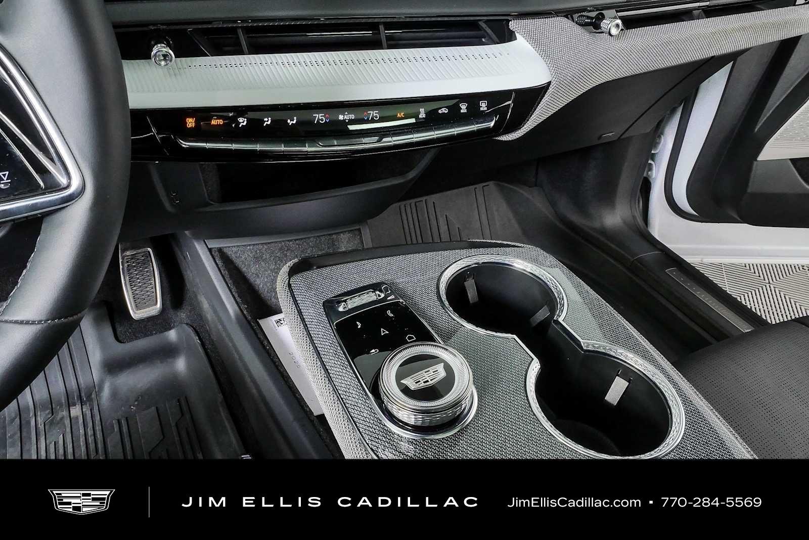 2025 Cadillac OPTIQ