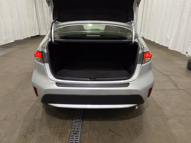 Certified Used 2022 Silver Toyota LE image 12