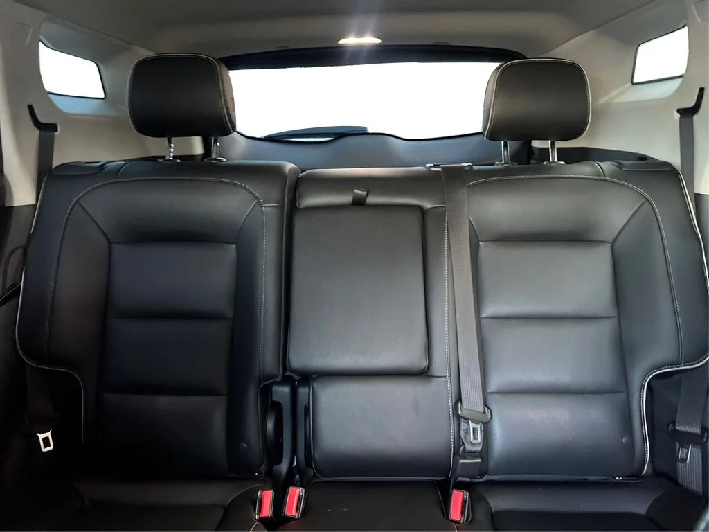 Used 2019 Red Quartz Tintcoat GMC Denali image 16