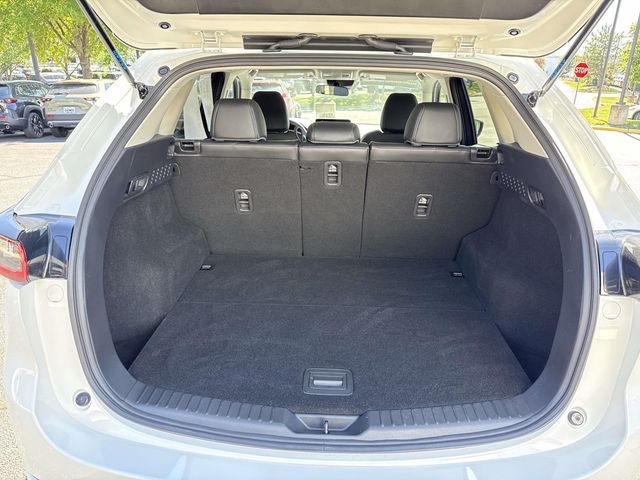 Used 2025 White Mazda 2.5 S Select Package image 29