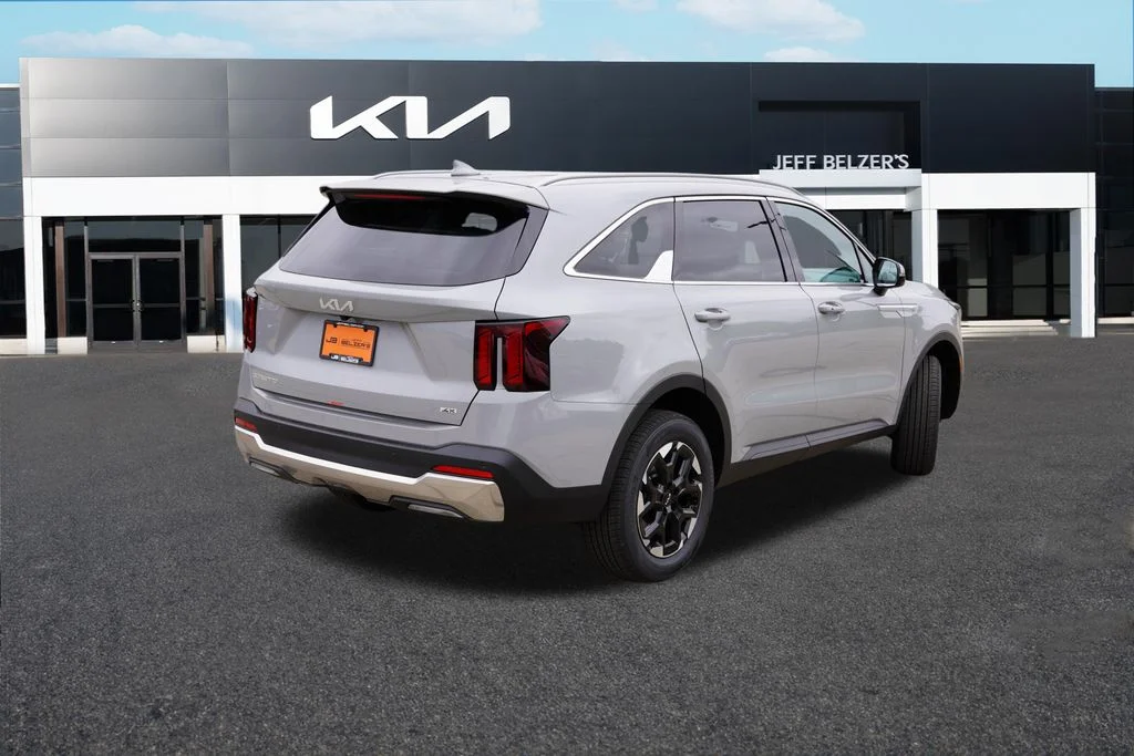 New 2026 Wolf Gray Kia S image 3