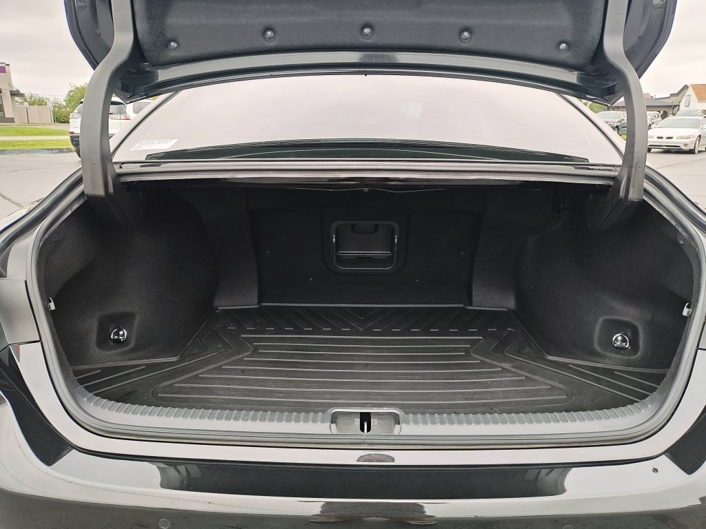 Used 2019 Black Lexus 350 F Sport image 9