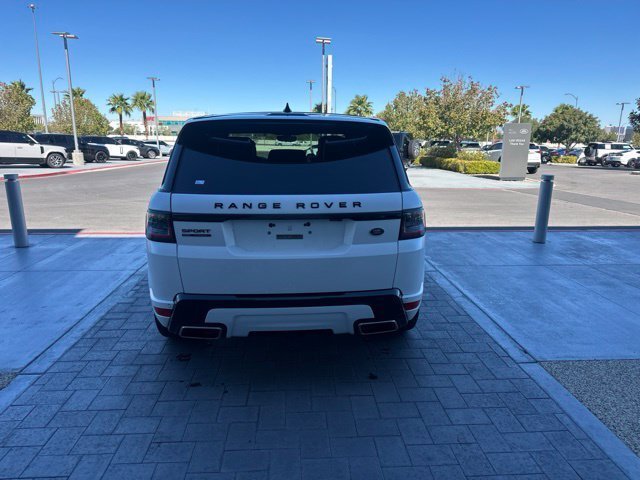 Used 2021 White Land Rover Autobiography image 6