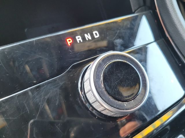 Used 2023 White Jeep Altitude image 20